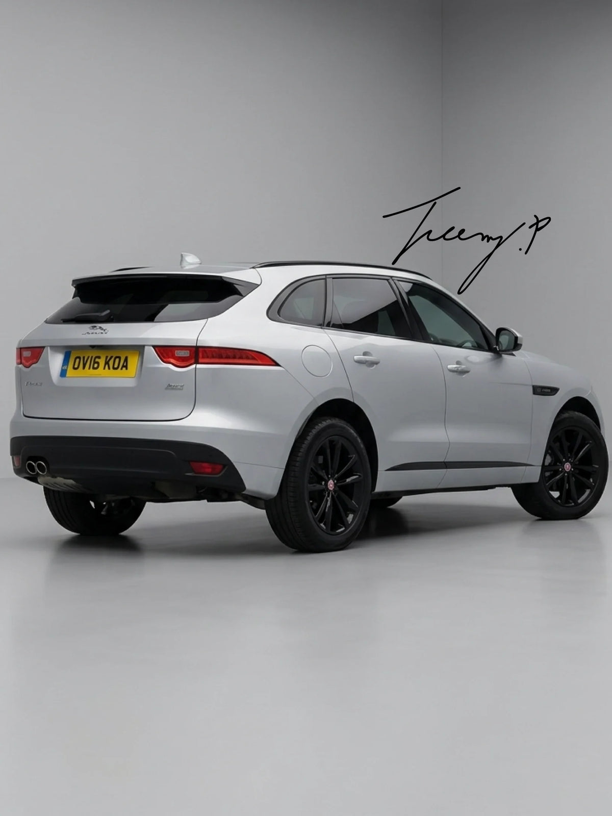 Jaguar E-Pace 2017 - 2026 Gloss Black Roof Extension Lip Spoiler
