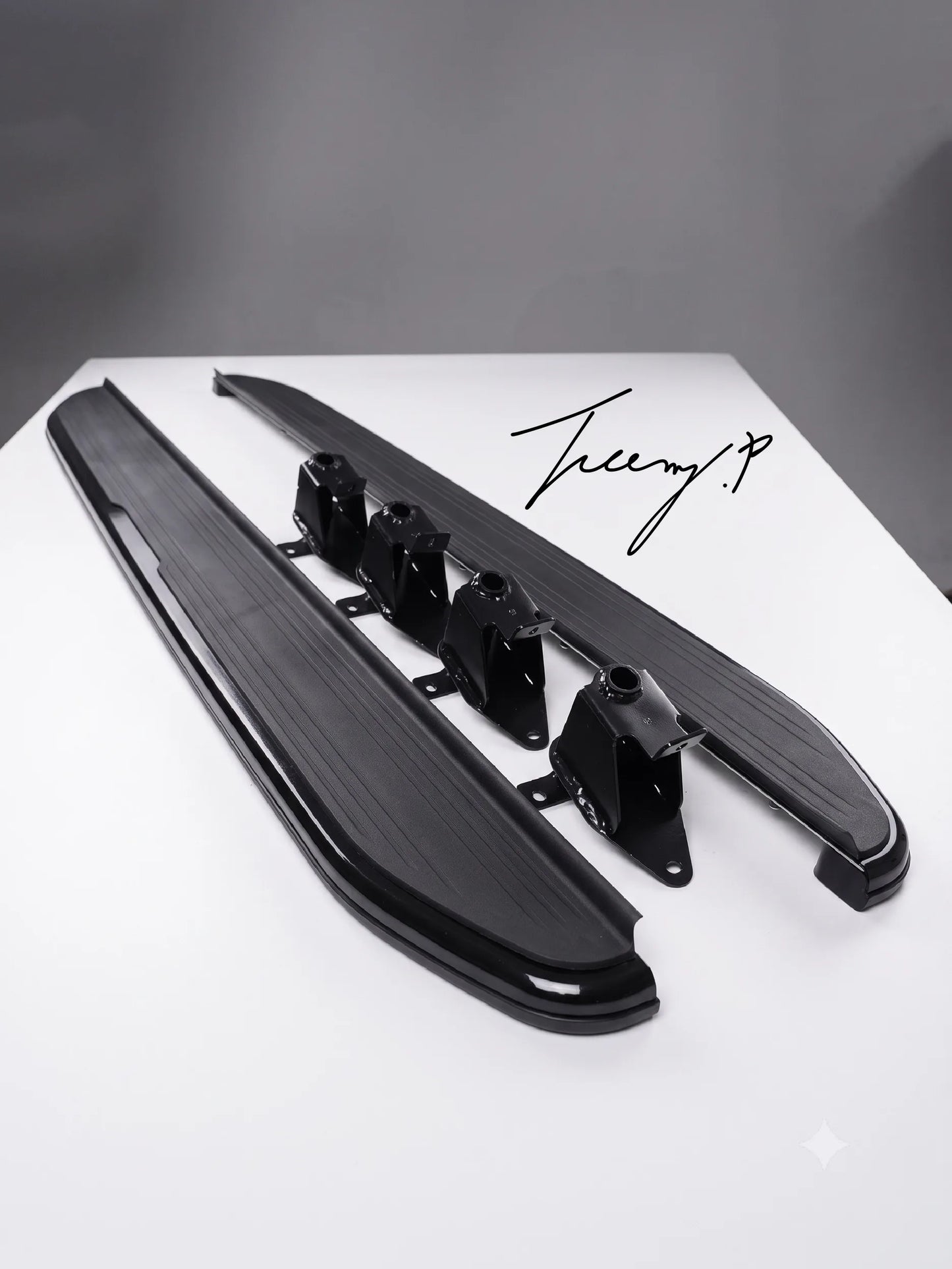 Range Rover Evoque 2018 - 2025 Dynamic Aluminium OE Style Side Steps Running Boards Black Bodykit