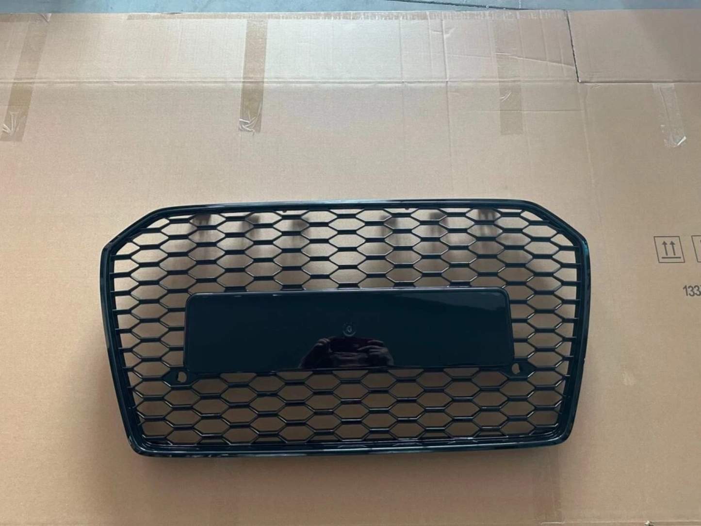 Audi A6 S6 C7 (2015-2018) RS6 Look Gloss Black Badgeless Honeycomb Front Grill