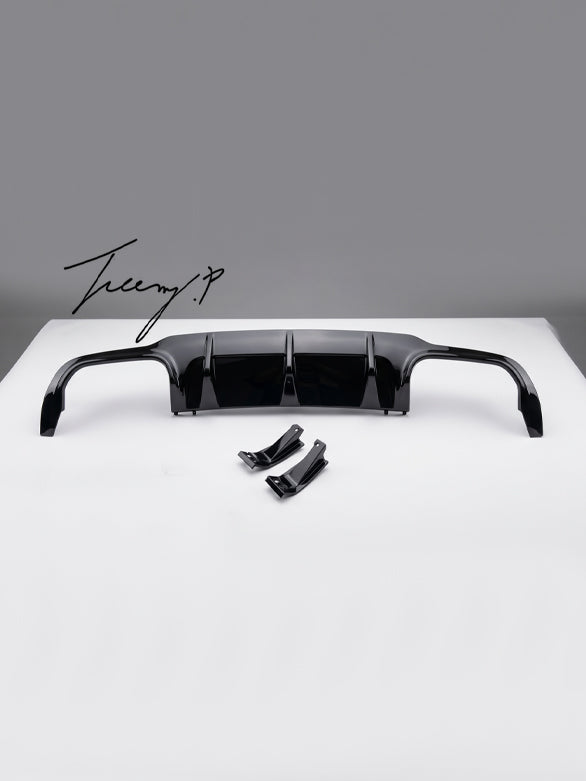Mercedes C Class W204 C204 sport rear bumper diffuser aggressive sporty rear upgrade
