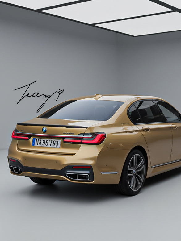 Glossy black rear boot spoiler for BMW 7 Series G70 (2023+).