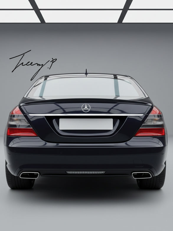 Gloss black rear boot trunk lip spoiler wing for Mercedes S-Class W221 (2005–2013).

