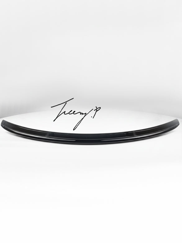 Gloss black rear boot trunk lip spoiler wing for Mercedes S-Class W221 (2005–2013).
