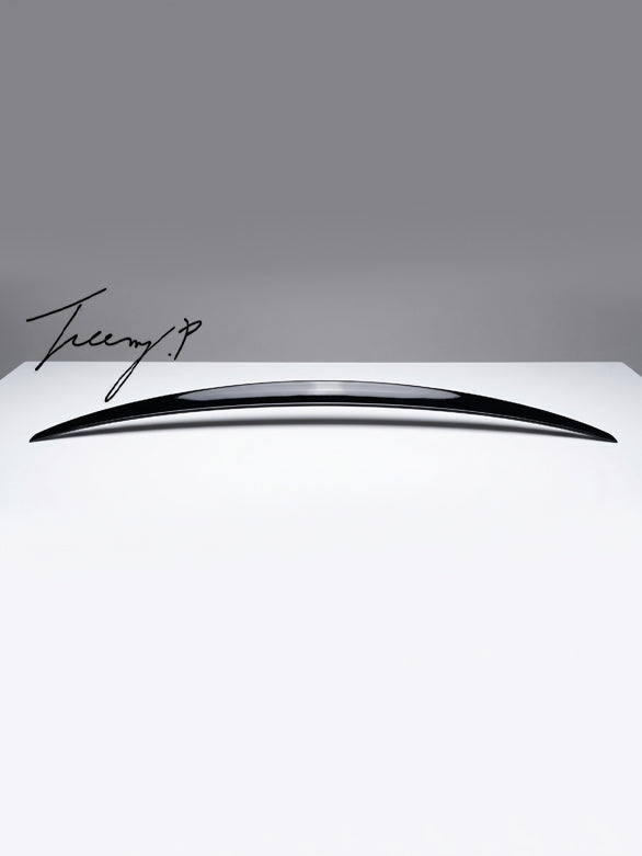VW Passat B8 piano black rear trunk spoiler sleek sporty upgrade