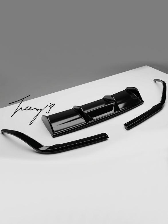 Audi RS6 C7 Avant 3 piece rear diffuser high gloss finish sleek sporty rear styling
