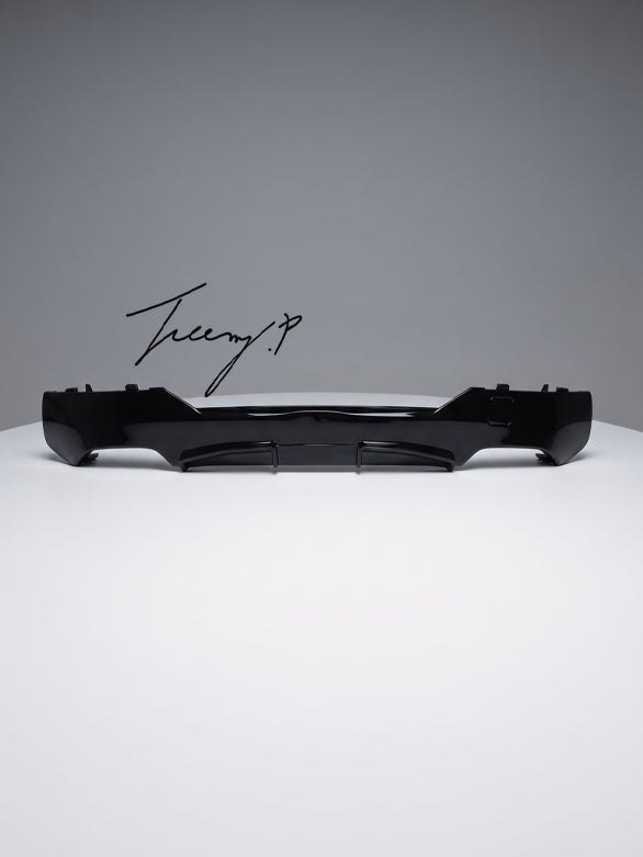 BMW 4 Series G22 M440i M440d 2020-2026 rear gloss black quad exit diffuser