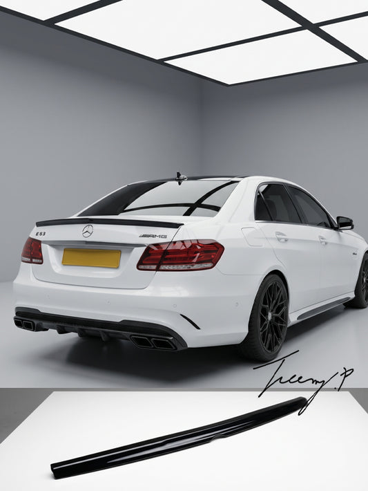Gloss black AMG rear trunk boot lid lip spoiler for Mercedes E Class W212 2008 to 2015
