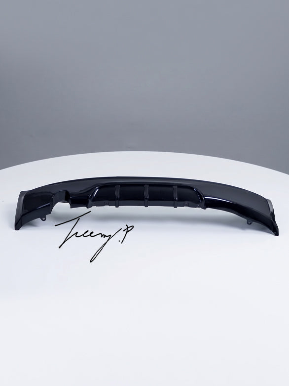 BMW 2 Series F22 F23 MP style gloss black rear diffuser
