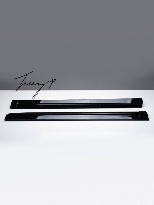 Audi Q8 S Line gloss black side skirt splitters 2018+
