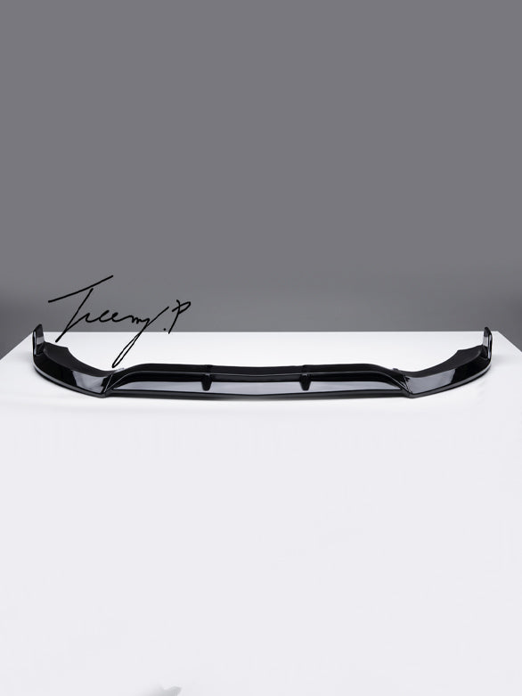 Gloss black front splitter lip for Mercedes C-Class W205 C205 AMG Line C43 (2015–2021).