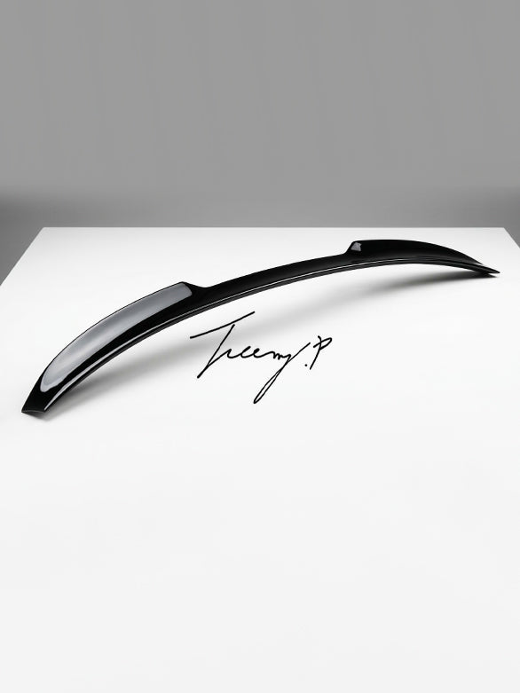 Bentley Bentayga mid boot spoiler lip 2021+
