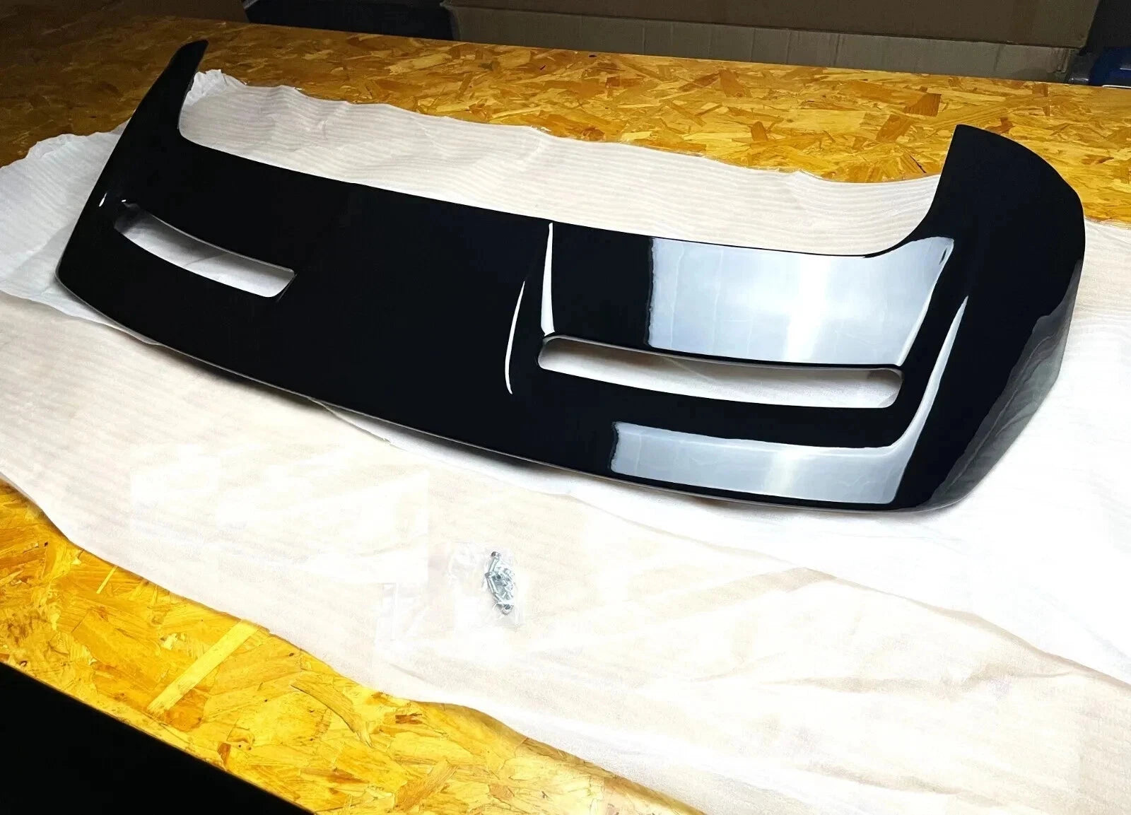 Ford Focus Hatchback (2012-2018) 'ST Style' Look Gloss Black Rear Boot Roof Spoiler